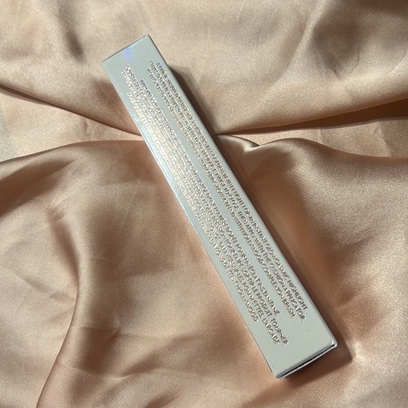 Charlotte Tilbury BEAUTY LIGHT WAND
GOLDGASM *NEW* - Picture 3 of 6